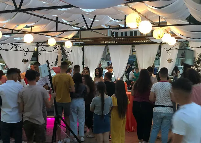 Internacional Gym & Hotel Fushe-Arrez