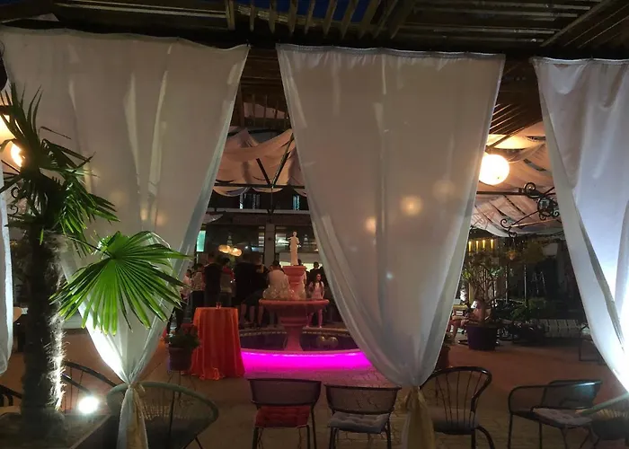 Hotel Internacional Gym & Fushe-Arrez