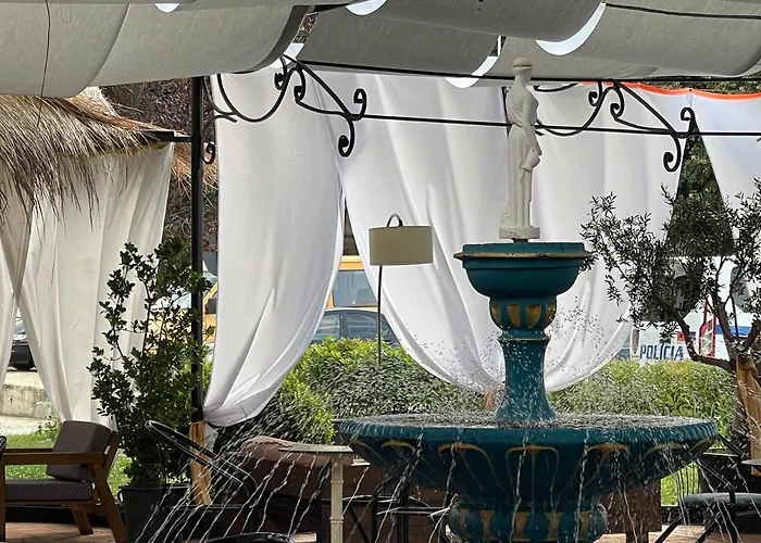 Internacional Gym & فندق